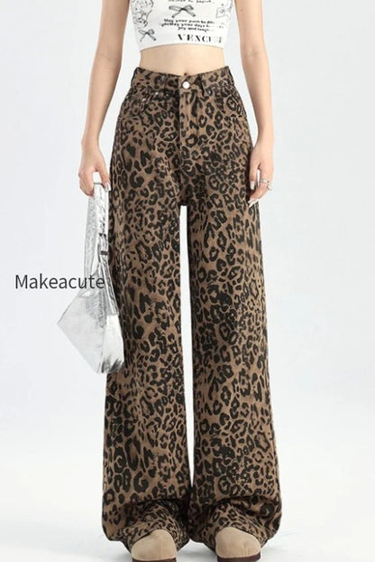 leopard-print-wide-leg-jeans