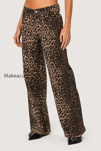 leopard-print-straight-leg-jeans
