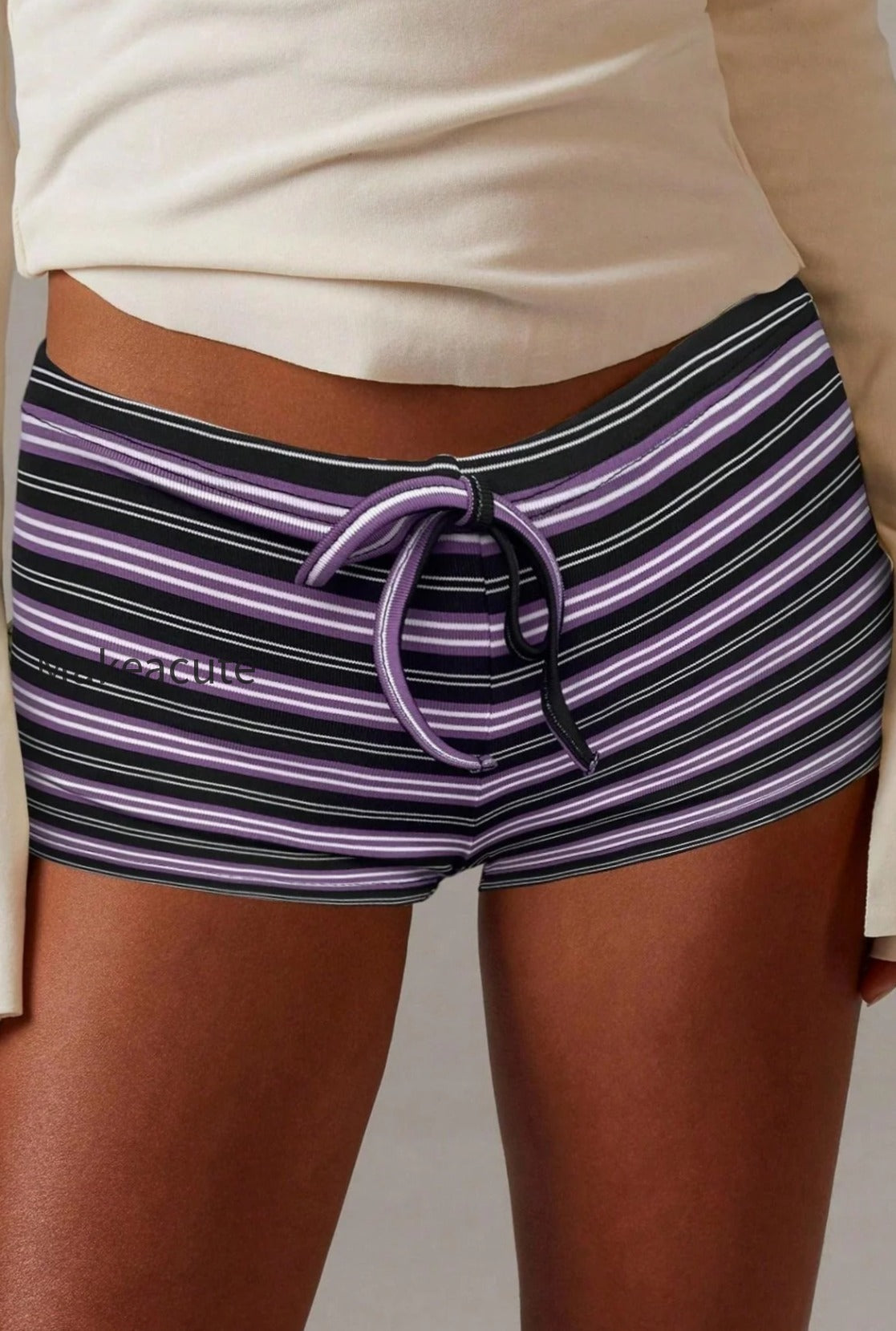 simple-stripe-drawstring-low-waist-shorts